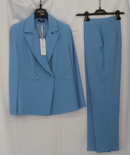 Tailleur azzurro chiaro