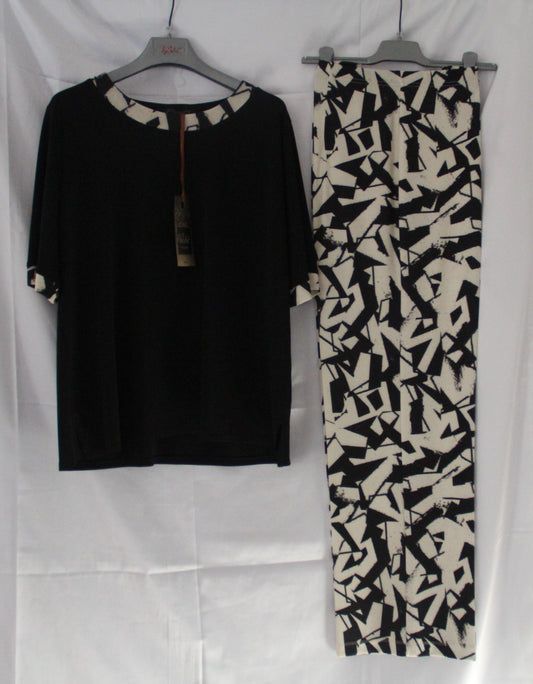 Set maglia e pantalone
